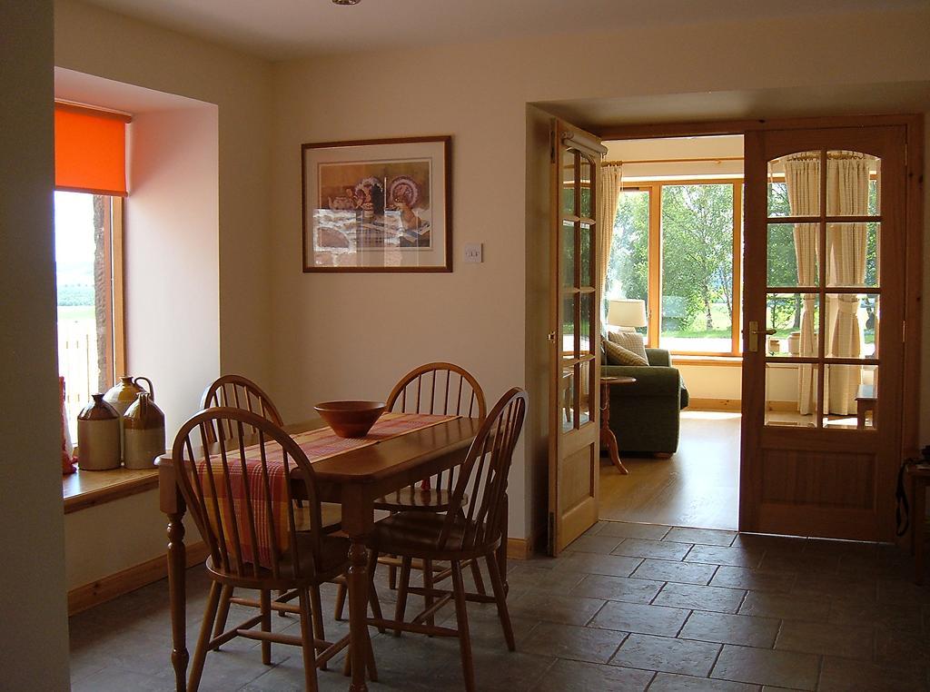 Plovermuir Cottage Kirriemuir Extérieur photo